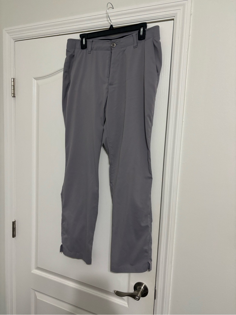 Under Armour Men's Gray Performance Chinos 34/30